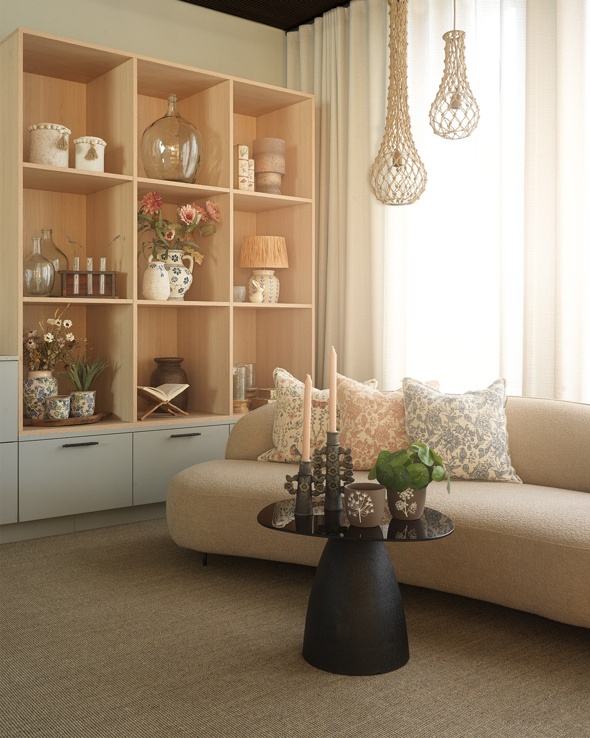 Angus Vase