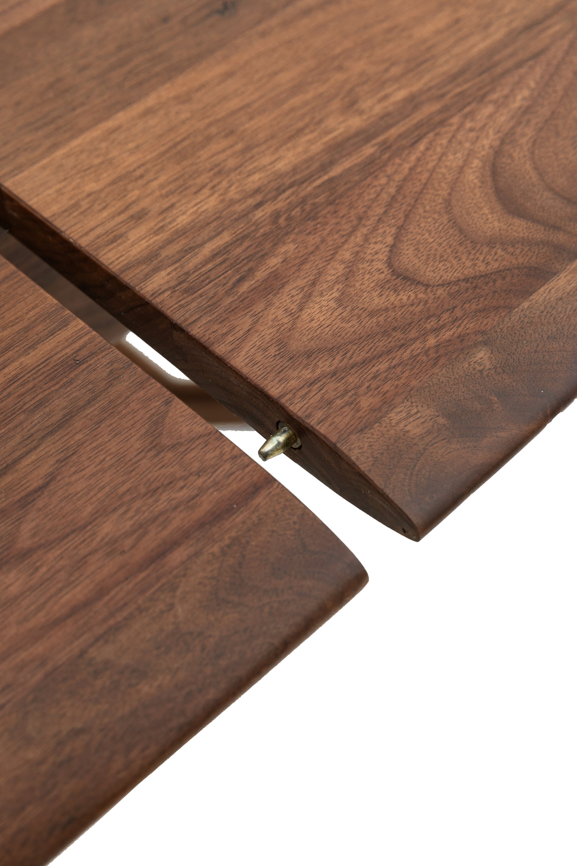 Madrid Extending Dning Tble Walnut